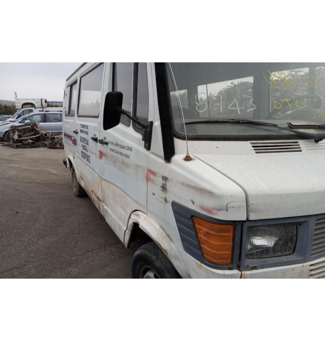 Ολόκληρο Αυτοκίνητο Mercedes-Benz T1 208 D Κωδ.Κινητηρα OM601940 2300cc 79hp 1988-1996