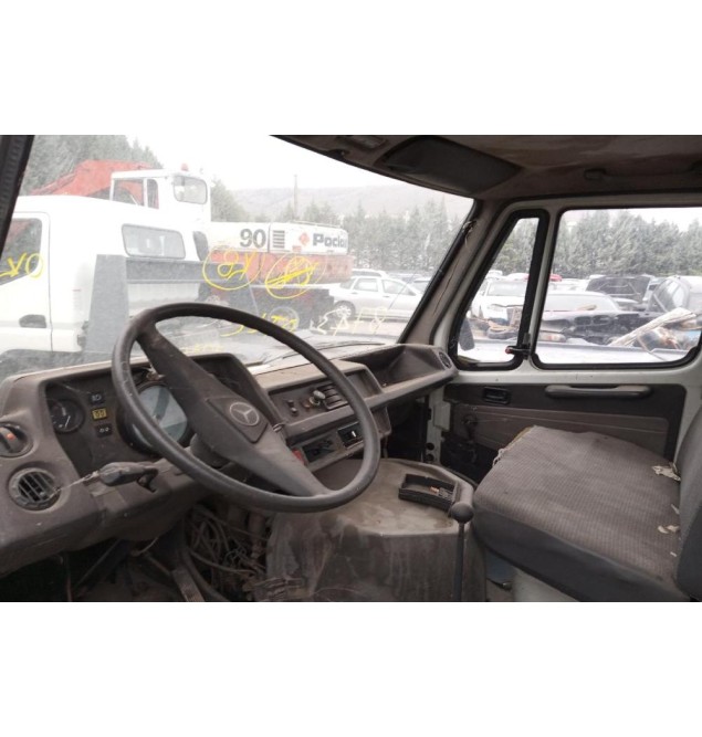 Ολόκληρο Αυτοκίνητο Mercedes-Benz T1 208 D Κωδ.Κινητηρα OM601940 2300cc 79hp 1988-1996