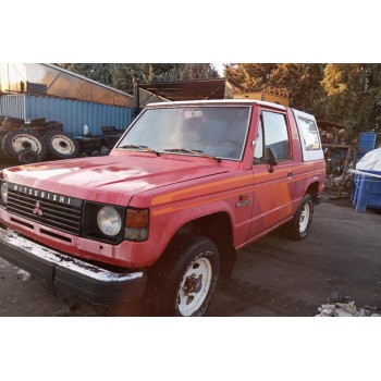 Ολόκληρο Αυτοκίνητο Mitsubishi Pajero Κωδ.Κινητηρα 4D55 2400cc 84hp 1982-1986
