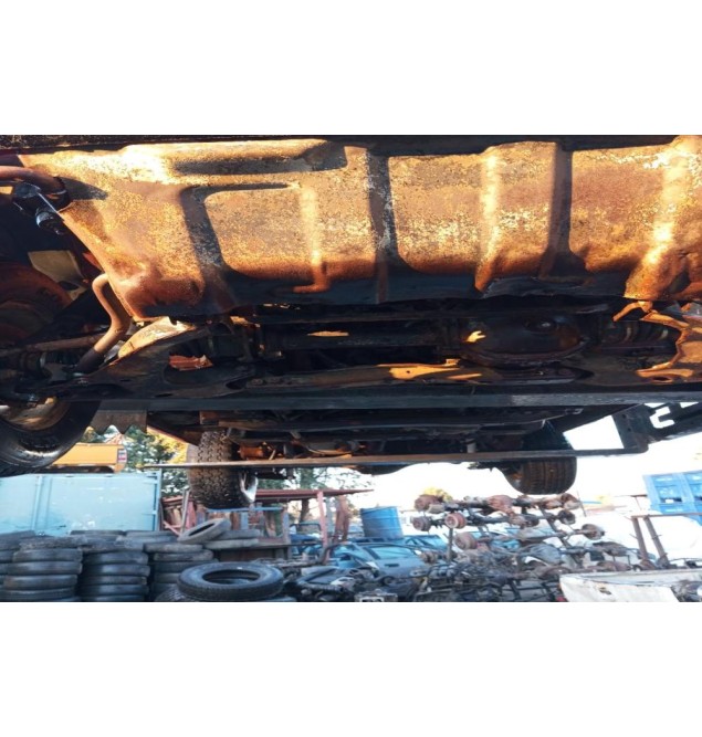Ολόκληρο Αυτοκίνητο Mitsubishi Pajero Κωδ.Κινητηρα 4D55 2400cc 84hp 1982-1986