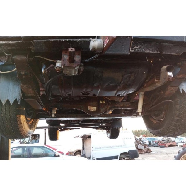 Ολόκληρο Αυτοκίνητο Mitsubishi Pajero Κωδ.Κινητηρα 4D55 2400cc 84hp 1982-1986