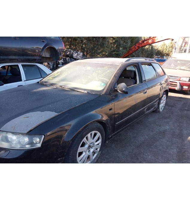 Ολόκληρο Αυτοκίνητο Audi A4 Κωδ.Κινητηρα AKE 2500cc 180hp 2000-2004 ΓΙΑ ΑΝΤΑΛΛΑΚΤΙΚΑ