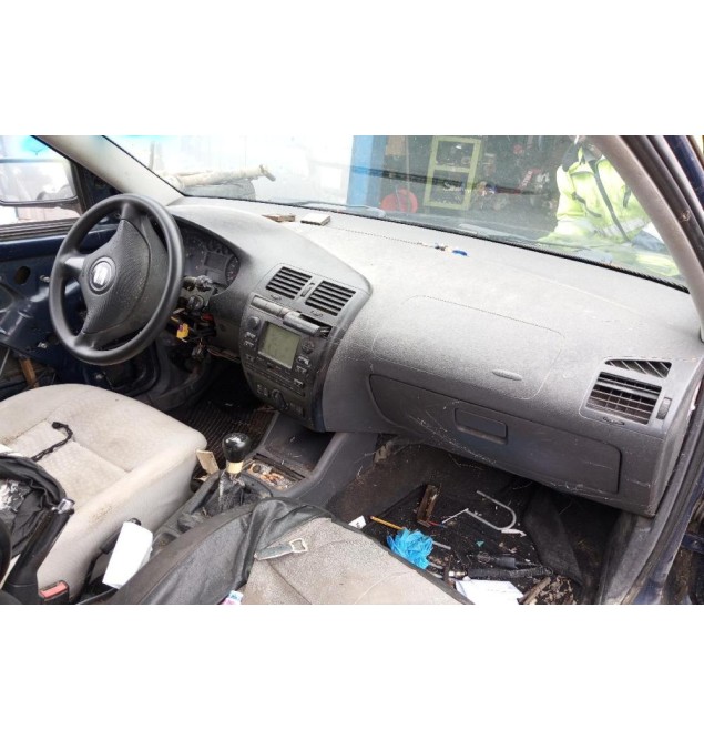 Ολόκληρο Αυτοκίνητο Seat Cordoba SW Κωδ.Κινητηρα AUR 1600cc 101hp 1996-2002 (ΓΙΑ ΑΝΤΑΛΛΑΚΤΙΚΑ)
