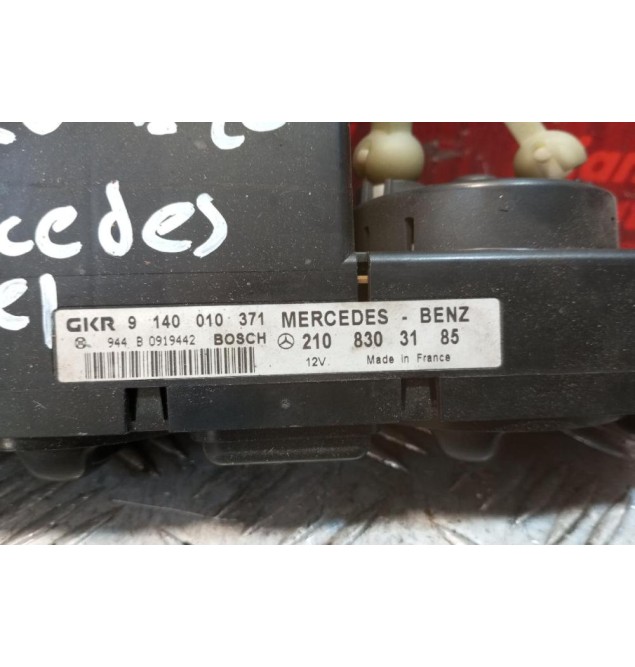Χειριστήριο Κλιματισμού Mercedes-Benz E200 W210 1999-2002 2108303185