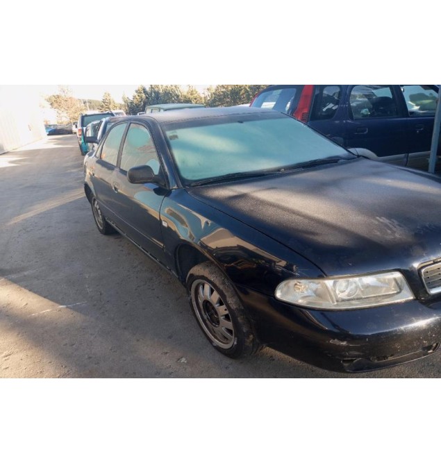 Ολόκληρο Αυτοκίνητο Audi A4 B5 Κωδ.Κινητηρα AHL 1600cc 100hp 1995-2001