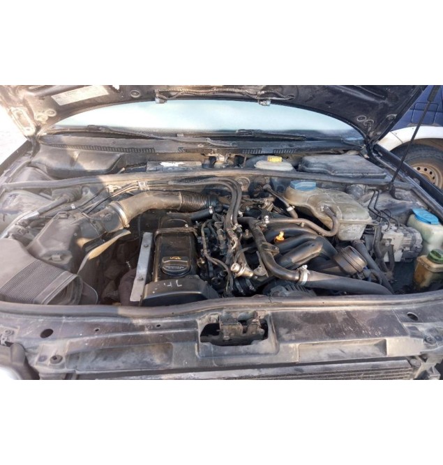 Ολόκληρο Αυτοκίνητο Audi A4 B5 Κωδ.Κινητηρα AHL 1600cc 100hp 1995-2001