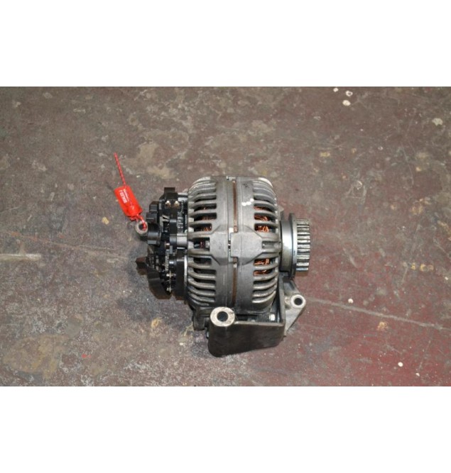 Δυναμό Volkswagen Touareg 2.5cc TDi 174PS BAC 2003-2010 0124615031390 / 070903024A