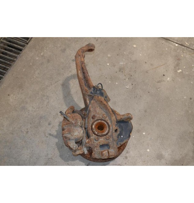 Ακραξόνιο Εμπρός Αριστερό Nissan Navara D40 2005-2015