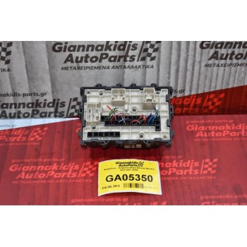 Ασφάλειες - Ασφαλειοθήκη Nissan Navara D22 2001-2005