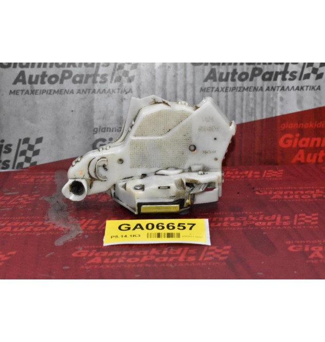 Κλειδαριά  Toyota Hilux 2005-2012 (Πίσω Δεξιά)