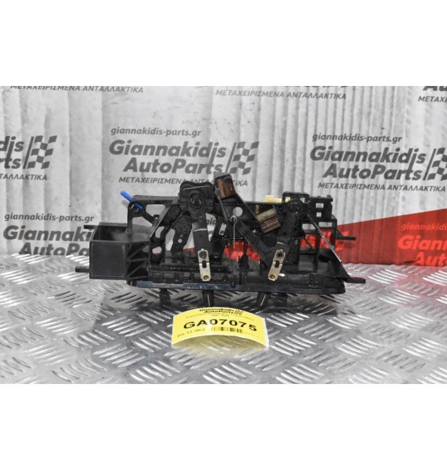 Χειριστήριο Καλοριφερ Toyota Hiace 1997-2005