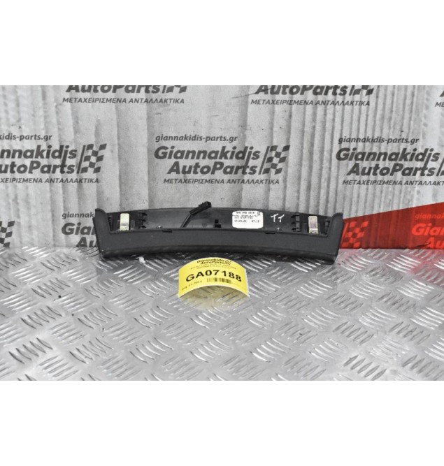 Φανάρι Πίσω Audi TT 2000-2006 Coupe (Όχι για Cabrio) 8N8945097A (3ο Στοπ)