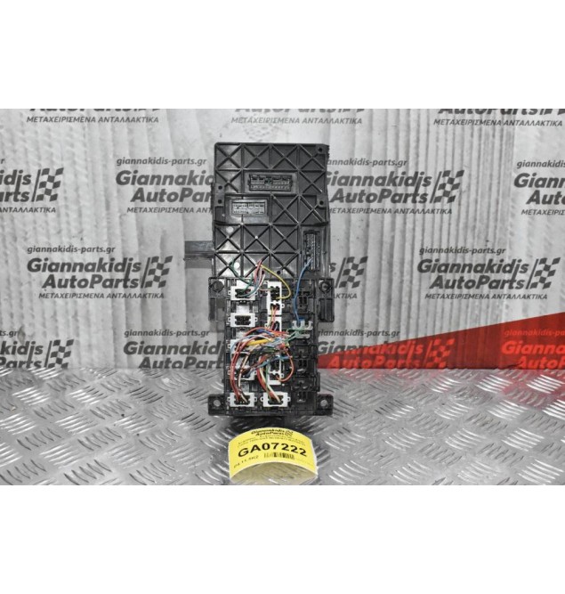 Ασφάλειες - Ασφαλειοθήκη Mitsubishi Canter 1998-2005 MC859979 MK344783