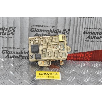 Ασφαλειοθήκη Toyota Hilux 1997-2005 82641-35270 068900-3190