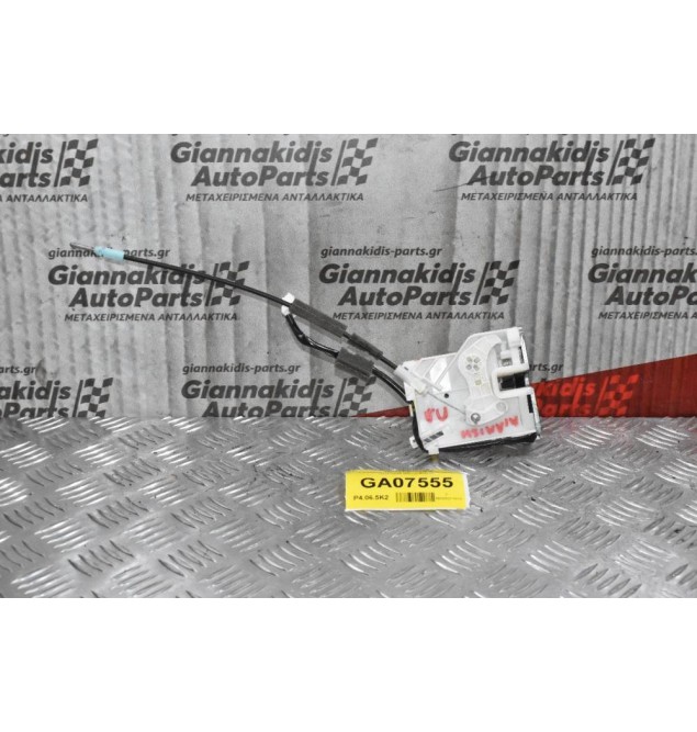 Κλειδαριά Πόρτας Mitsubishi L200 4N15 2014-2020 (Πίσω Δεξιά)