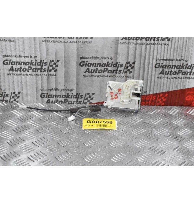 Κλειδαριά Πόρτας Mitsubishi L200 4N15 2014-2020 (Πίσω Αριστερά)