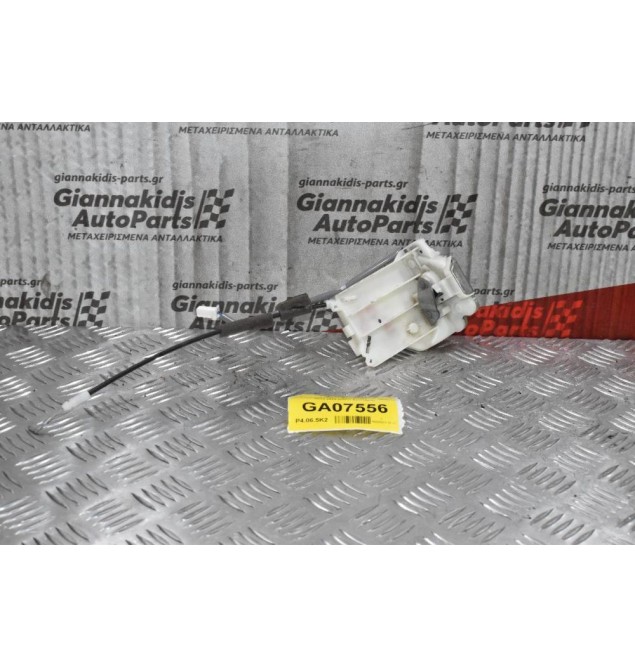 Κλειδαριά Πόρτας Mitsubishi L200 4N15 2014-2020 (Πίσω Αριστερά)