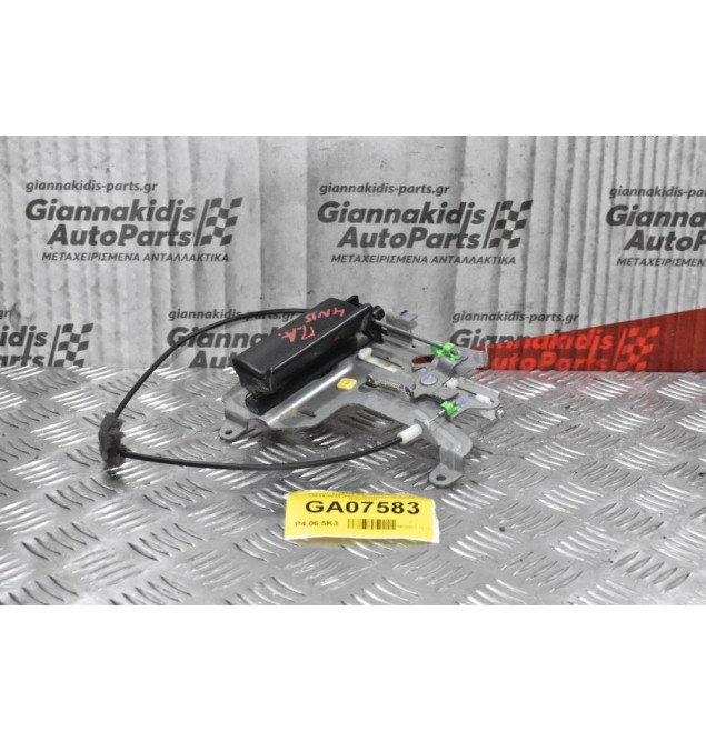 Χερούλι Πόρτας Mitsubishi L200 4Ν15 2014-2020 (Πίσω Αριστερά Μιαμιση Καμπινα)