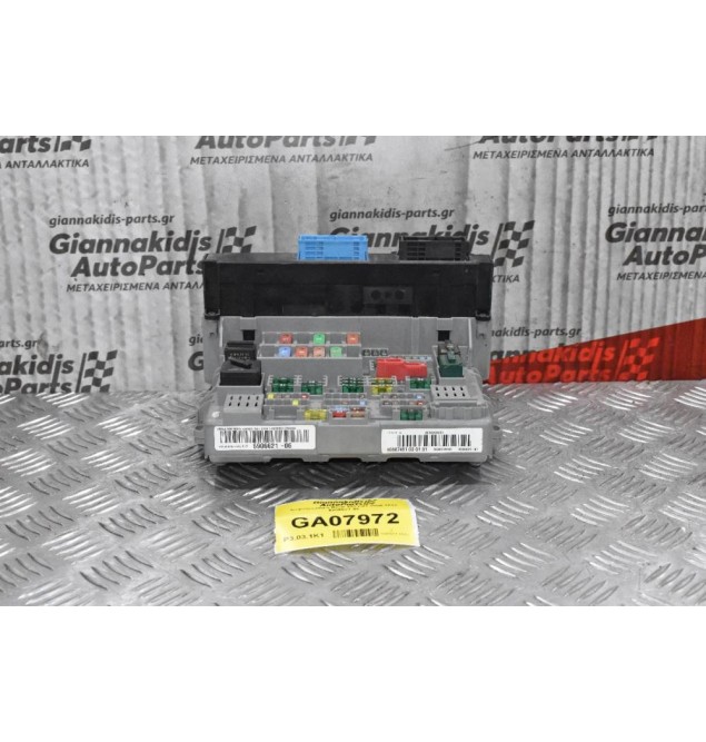 Ασφαλειοθήκη Bmw 335 E93 2005-2012 6906621-06