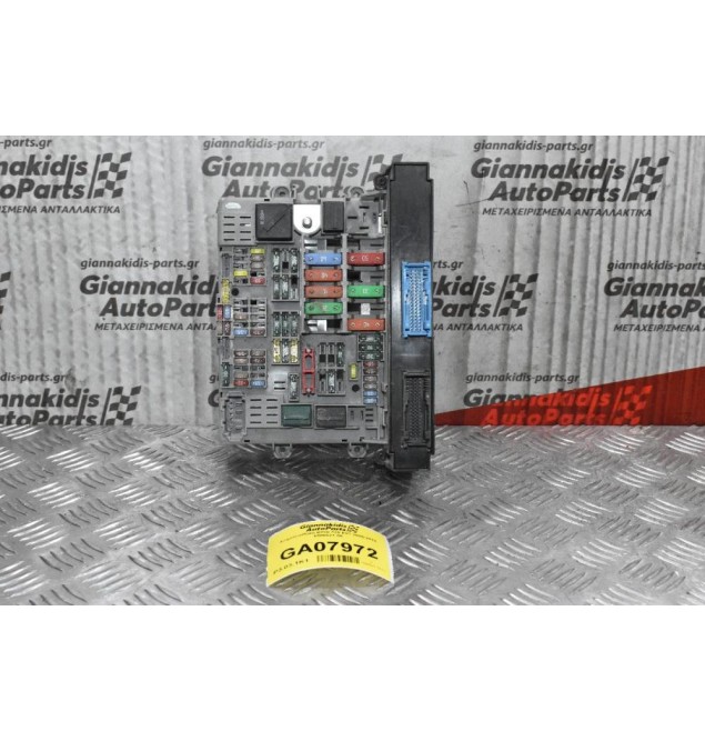 Ασφαλειοθήκη Bmw 335 E93 2005-2012 6906621-06