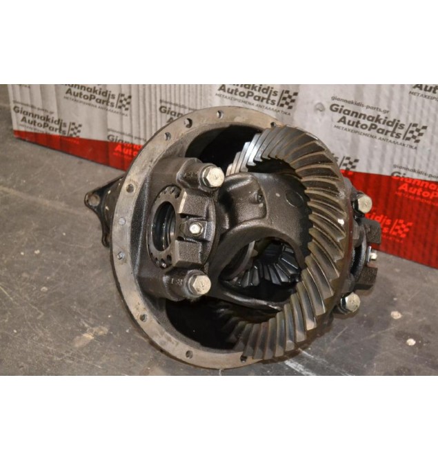 Διαφορικό Πίσω Mitsubishi Canter - Fuso 9x40 1995-2010 (3.5τονο , 18 δοντια, 12 τρυπες)