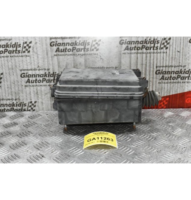 Ασφαλειοθήκη Mitsubishi Canter/Fuso 24V 2005-2015