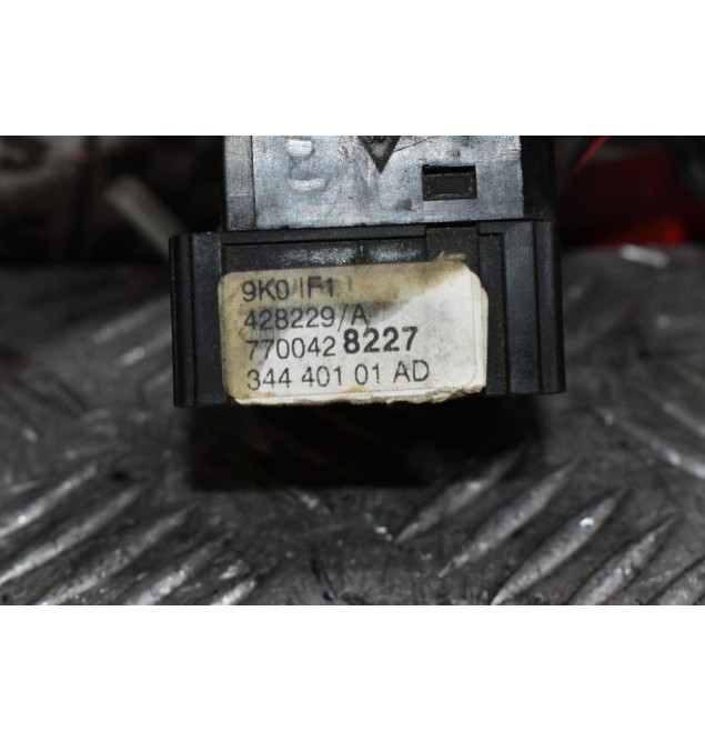 Διακόπτης Φώτων/Φλας Renault Megane 1996-2002 7700428227 (13pins)