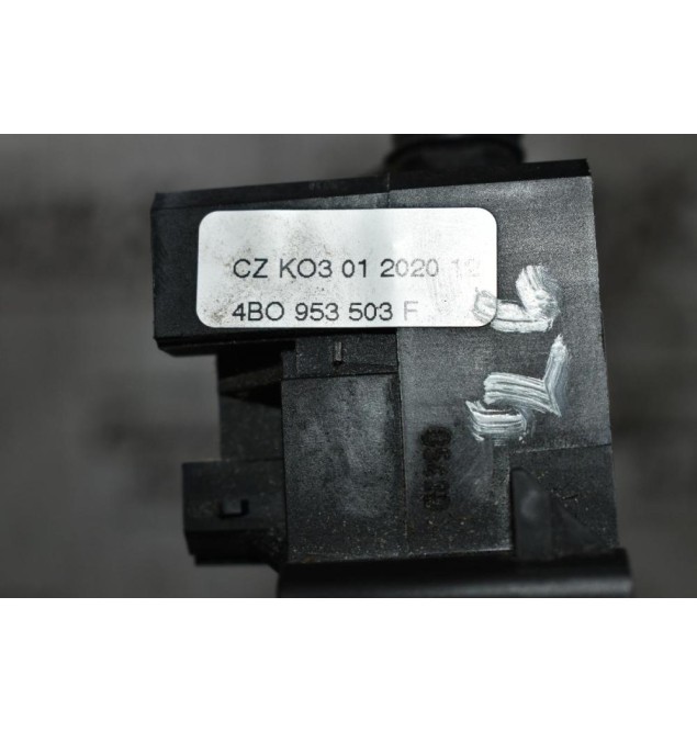 Διακόπτης Υαλοκαθαριστήρων Volkswagen Golf VI/Audi A3/Skoda Octavia 1998-2004 4B0953503F (8+2pins)