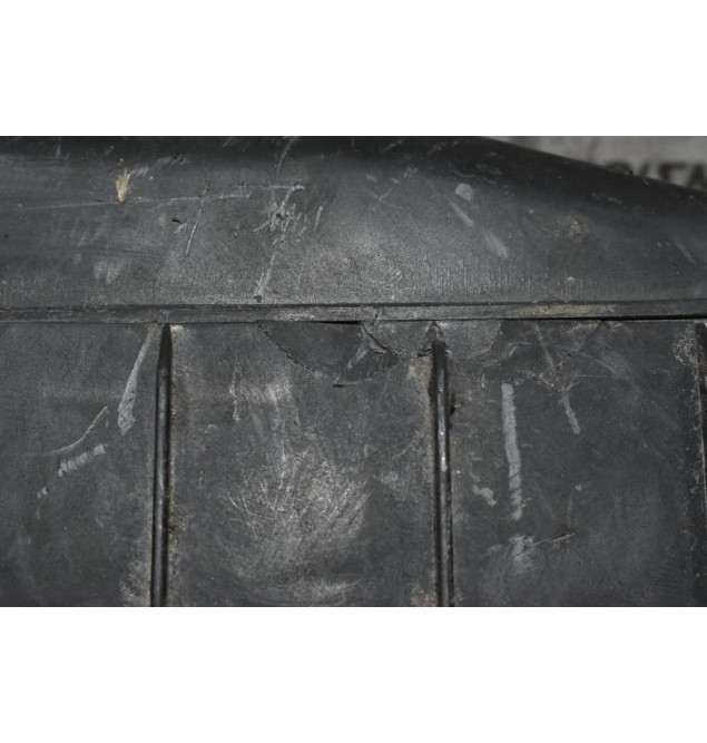 Ασφαλειοθήκη Toyota Hilux LN85 2L 1990-2001 (Μικρό Σπάσιμο)