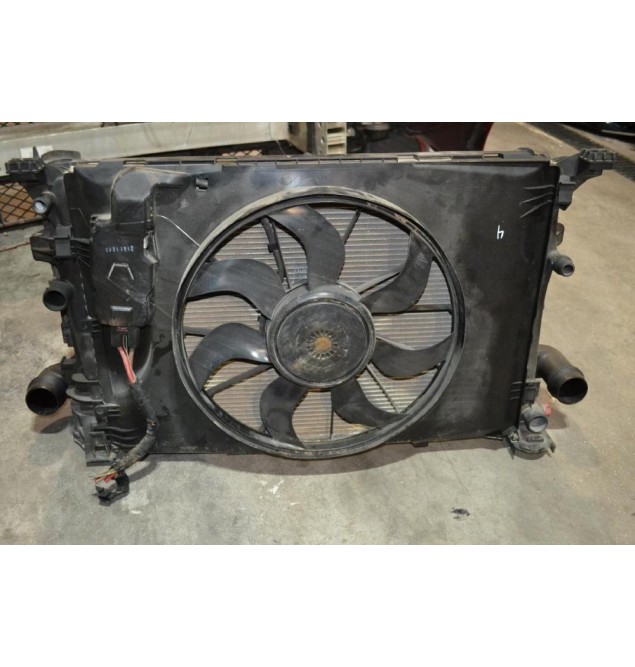 Μούρη Κομπλέ Mercedes-Benz A Class W176 Xenon 2012-2015 (Με 2 φτερα και καπω)