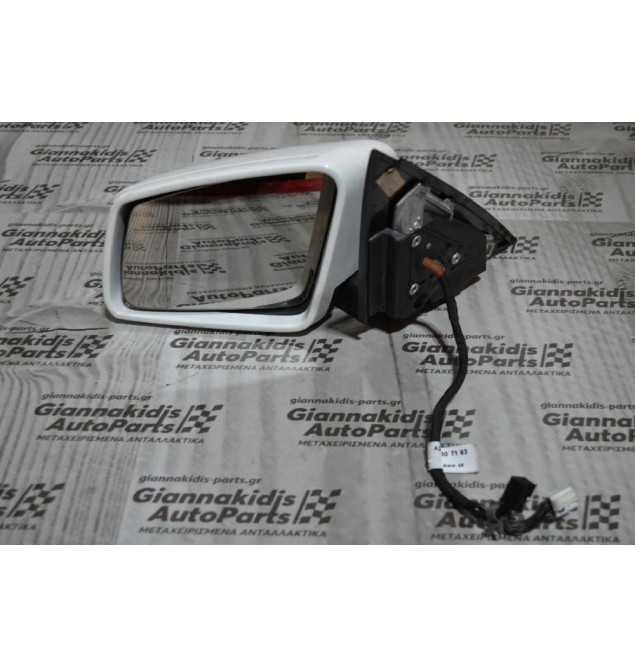 Καθρεπτης Αριστερος Mercedes W204 Με Φλας 2007-2014 (10+10 pins)
