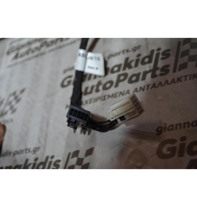 Καθρεπτης Αριστερος Mercedes W204 Με Φλας 2007-2014 (10+10 pins)