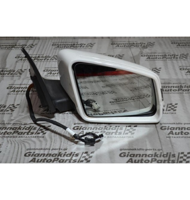 Καθρεπτης Δεξιος Mercedes W204 Με Φλας 2007-2014 (10+10 pins)