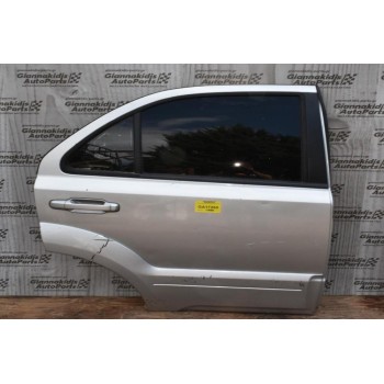 Πόρτα Πίσω Δεξιά Kia Sorento 2002-2010 (Με Χτύπημα)