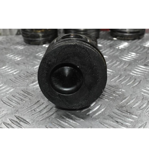 Πιστόνια+Μπιέλες Volkswagen Transporter T5 1.9 TDi BRS 2003-2010 (Εξωτερικη Διάμετρος 79mm) (Τετράδα)