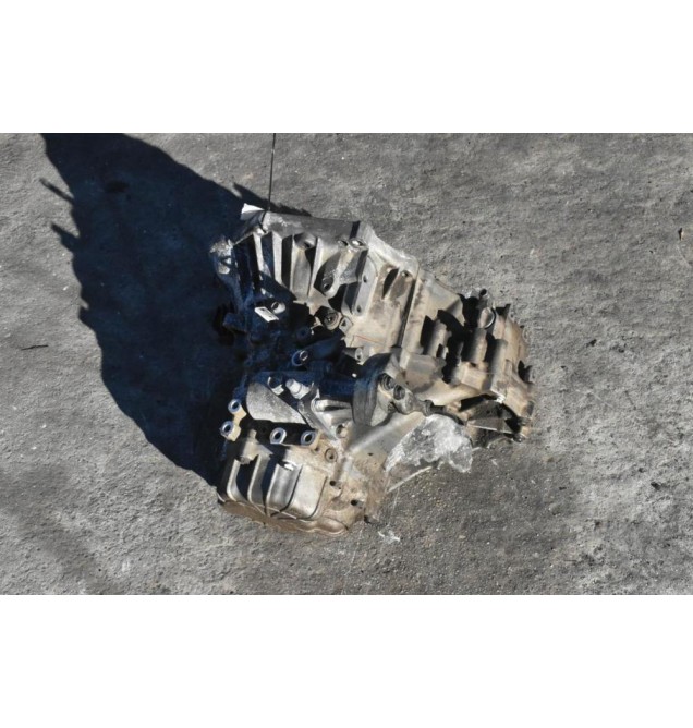 Κιβώτιο Ταχυτήτων / Σασμάν Toyota Corolla 1.4 4ZZ 2001-2007 (Καπάκι πίσω αλουμίνιο)