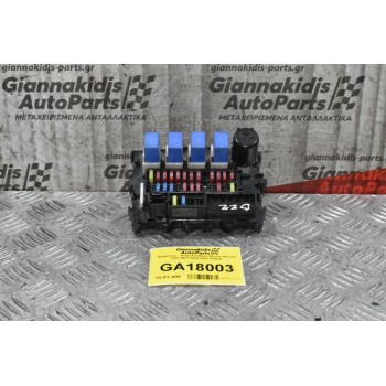 Ασφάλειες - Ασφαλειοθήκη Nissan Navara D22 2001-2005 24311F9910