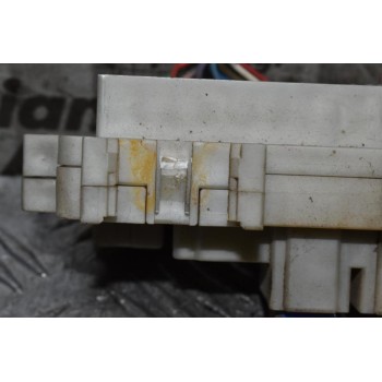 Ασφαλειοθήκη Nissan Navara D40 2005-2010 (Μικρό Χτύπημα)