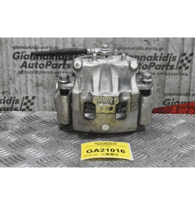 Δαγκάνα Αριστερή Mitsubishi L200 4N15 2014-2020