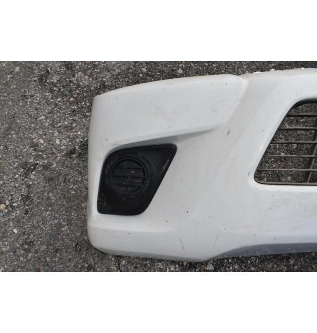 Προφυλακτήρας Εμπρός Toyota Hilux Revo 2015-2019 (Γνήσιο - Ελαφρώς Μεταχειρισμένο)