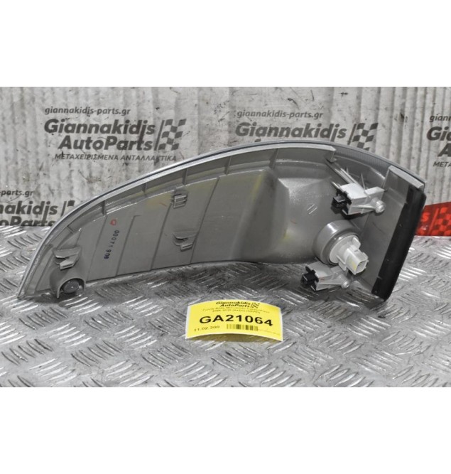 Γωνία Φλάς Mitsubishi Canter/Fuso 2005-2015 (Δεξιό) (DEPO)