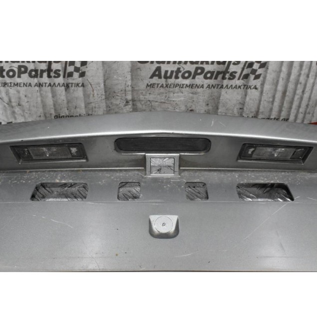Πλαίσιο Πινακίδας Με Φωτισμό Και Μαγνητική Κλειδαριά Nissan Primera P12 2002-2007 84810AU300