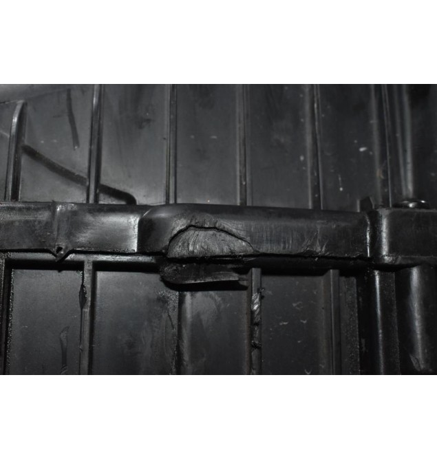 Φιλτροκούτι Αέρα Citroen C3 / Pegeuot 208 HMZ HM01 1.2 2015-2020 9670851880 (Πολύ Μικρό Χτύπημα)