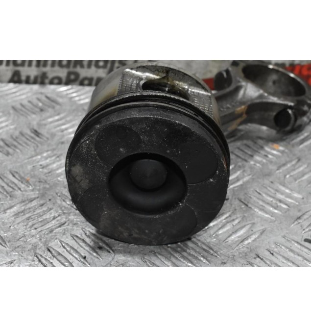 Πιστόνι + Μπιέλα Nissan Navara D22 YD25 2001-2005 (Εξωτερικη Διαμετρος 89mm)