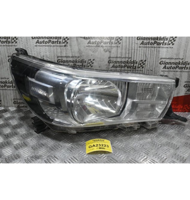 Φανάρι Εμπρός Δεξί Toyota Hilux Revo 2015-2019 (Χωρίς Ηλεκτρικό)
