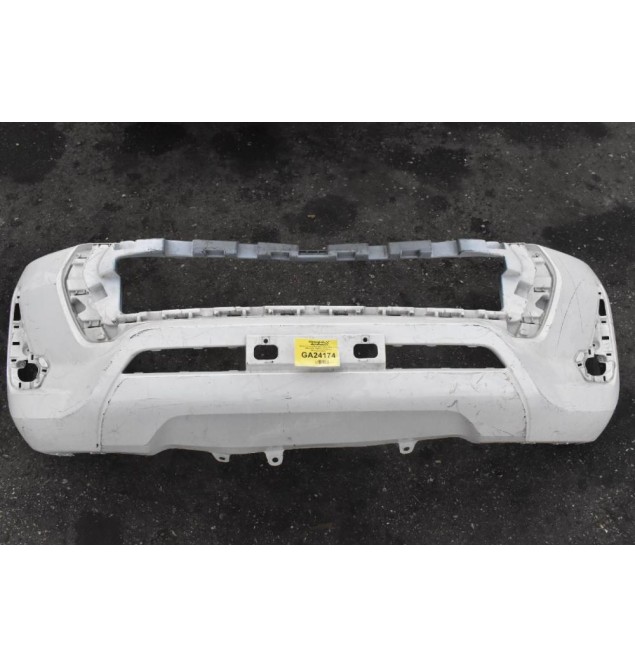 Προφυλακτήρας Εμπρός Toyota Hilux Revo 2021-2022 (Γνήσιο - Ελαφρώς Μεταχειρισμένο)