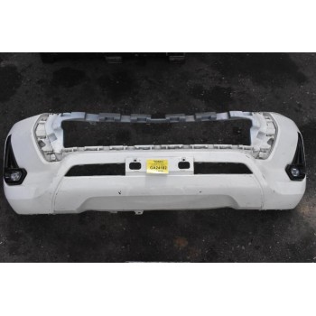 Προφυλακτήρας Εμπρός Toyota Hilux Revo 2021-2022 (Γνήσιο - Ελαφρώς Μεταχειρισμένο) (Με Προβολάκια)