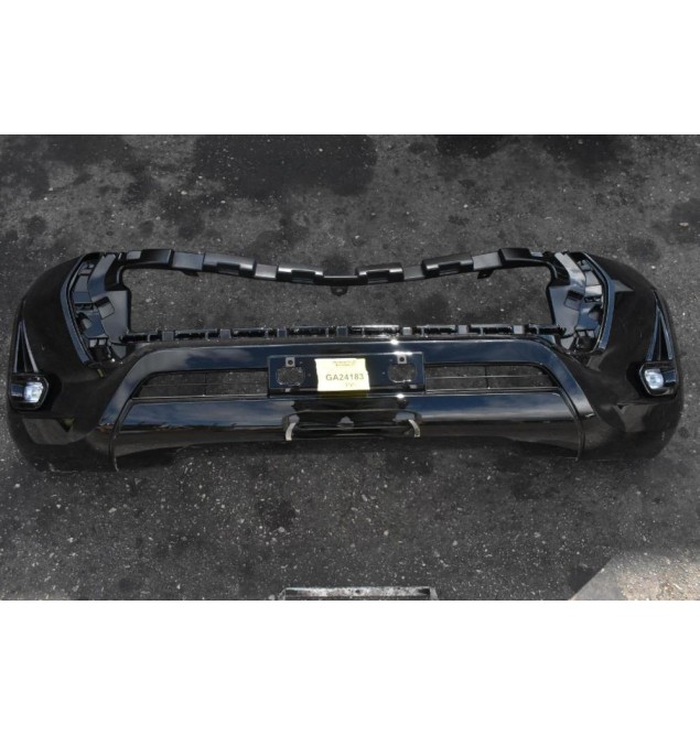 Προφυλακτήρας Εμπρός Toyota Hilux Revo 2021-2022 (Γνήσιο - Ελαφρώς Μεταχειρισμένο) (Με Προβολάκια)