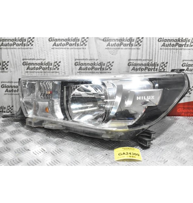 Φανάρι Εμπρός Αριστερό Toyota Hilux Revo 2015-2019 (Μηχανικό)
