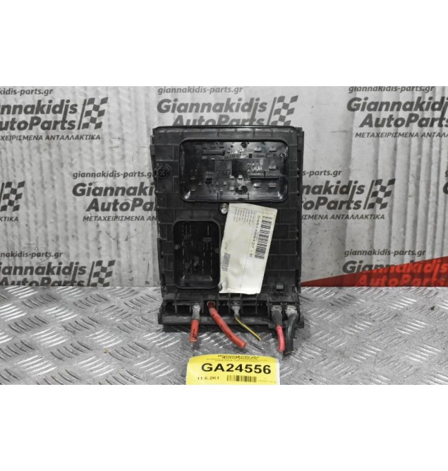 Ασφαλειοθήκη Volkswagen Caddy 2004-2010 (1K0937124K)